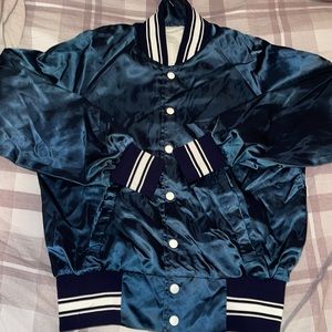 Bomber jacket